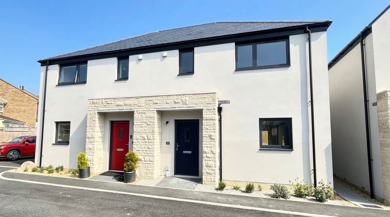 3 May Bower Gardens Portland Dorset FTB OFFER